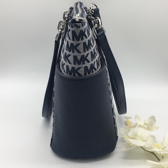 MICHAEL KORS BEDFORD LG EW TZ TOTE NAVY MULTI - Picture 4 of 8